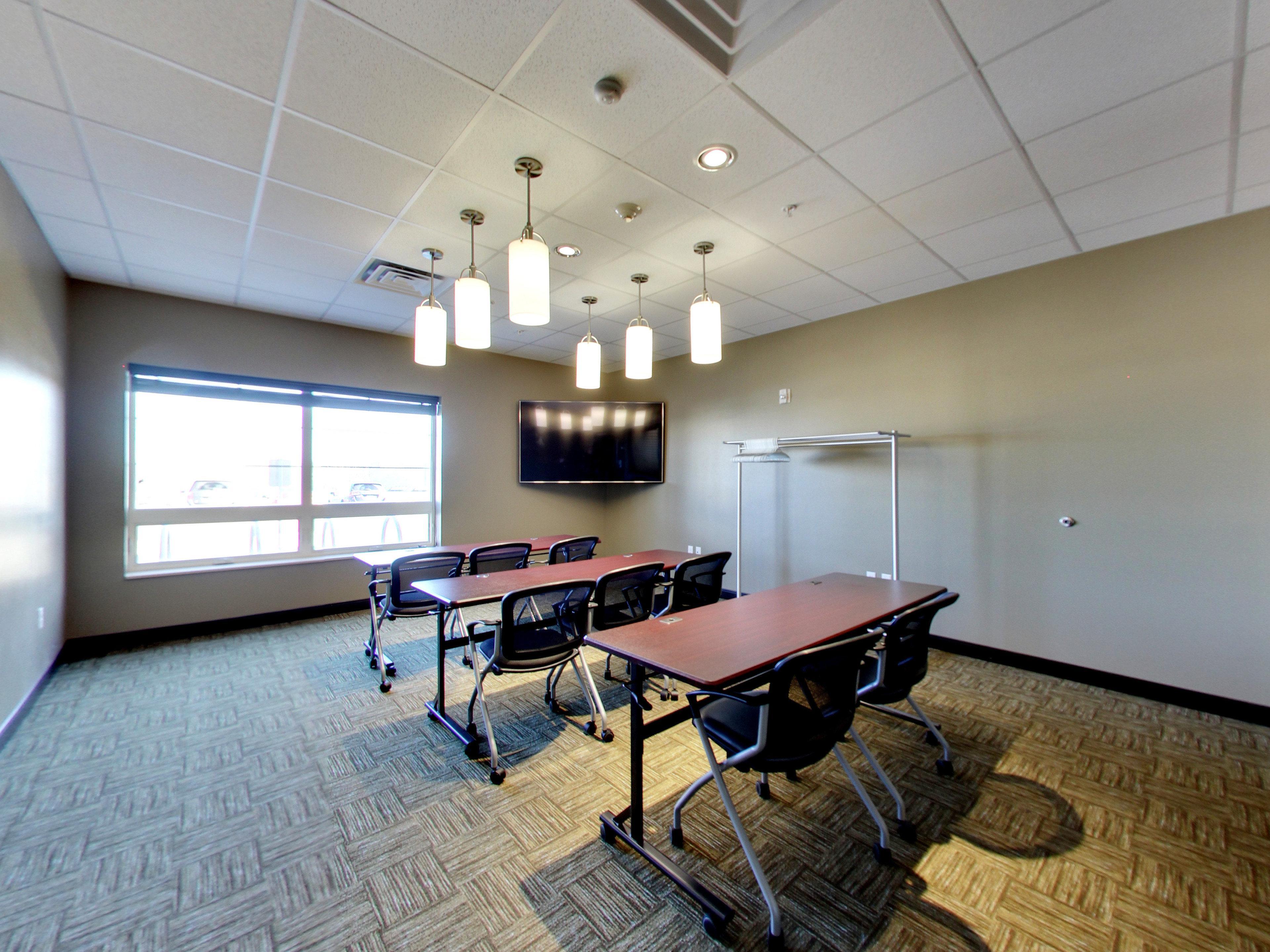 Staybridge Suites - Madison - Fitchburg Exterior photo